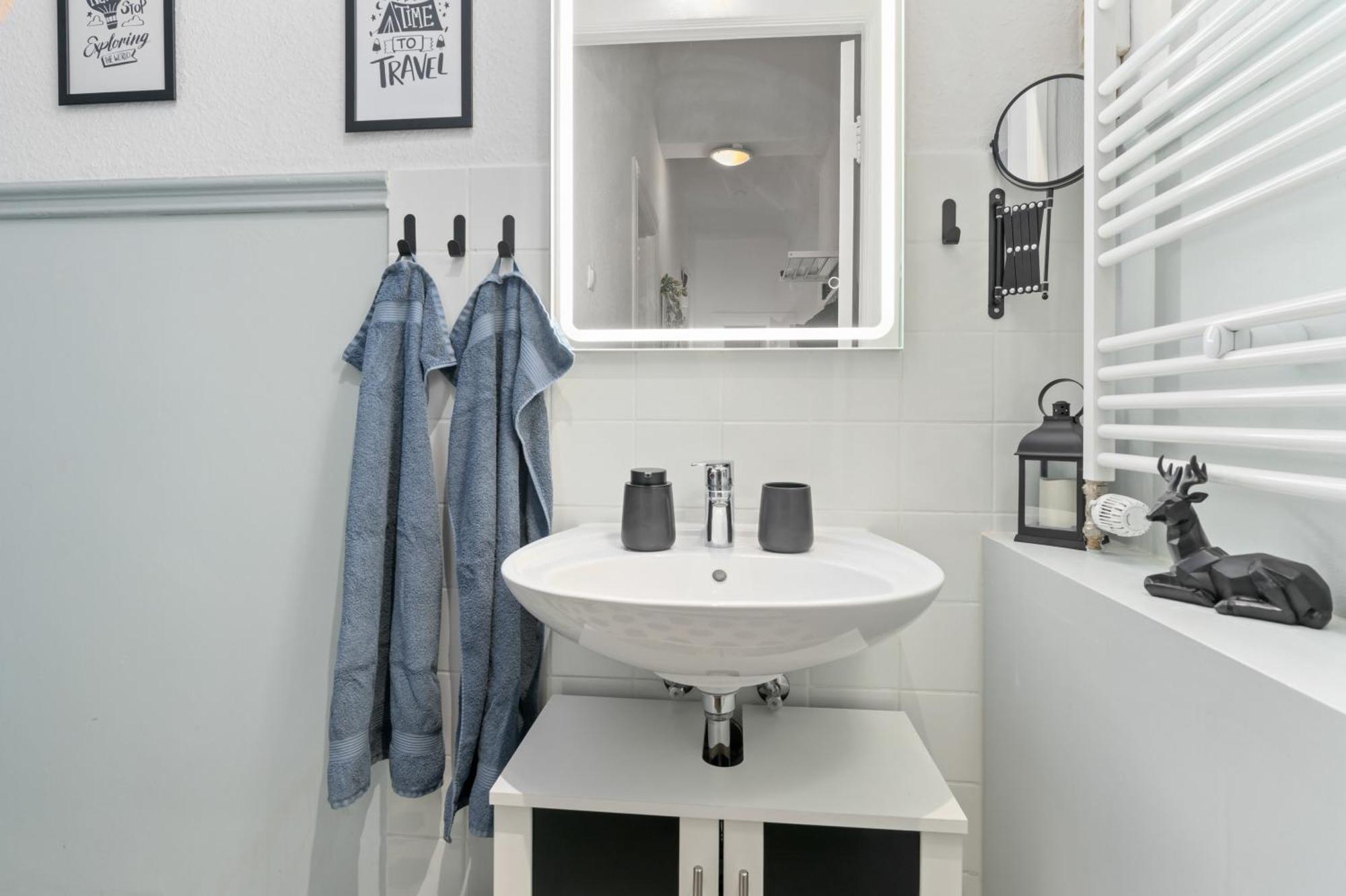 Apartment Homey - Im Viertel Mit Parkplatz Bremen